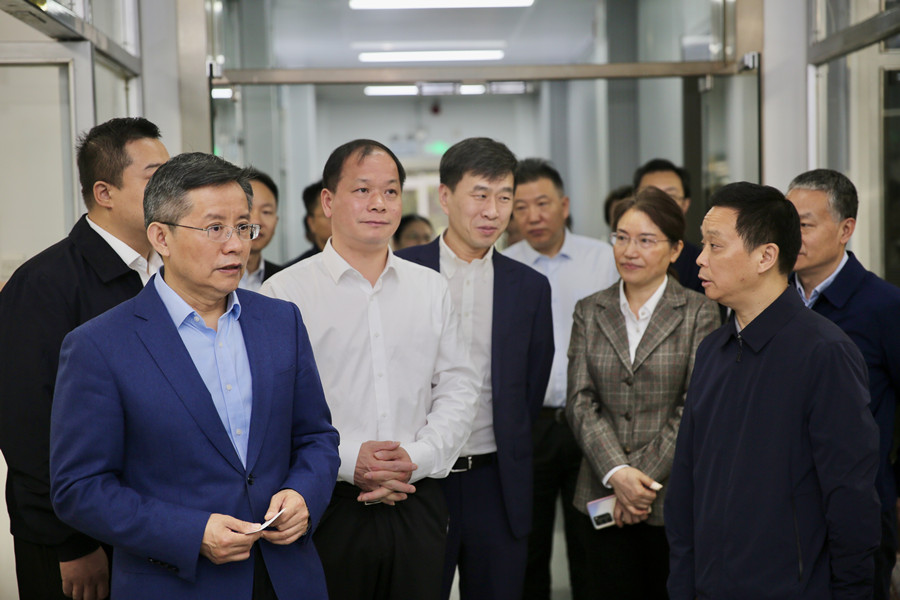 f7500542110a4817b2f5d6ad039ab13e